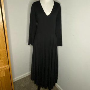 NWT Agnes & Dora Black Midi Dress